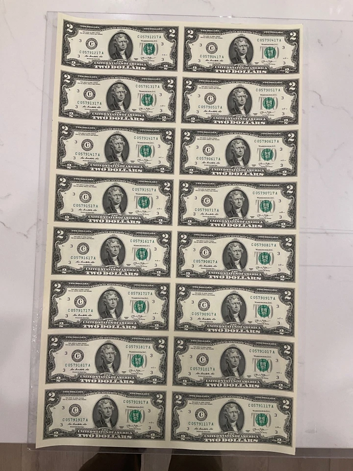 2 Dollar 16 Note sheet 2013 - Image 1 of 4