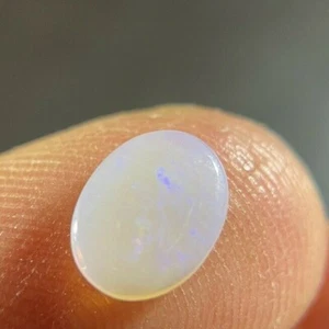 GEM QUALITY Australian Coober Pedy Solid Natural Genuine Fire Opal 0.8Cts - Picture 1 of 4