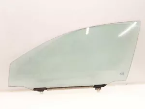 Toyota Avensis T250 2006 Left Window Glass Door Front (4 Door) VEI38358 - Picture 1 of 8