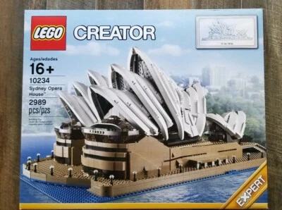 BRAND NEW and FACTORY SEALED LEGO CREATOR SET 10234 SYDNEY OPERA HOUSE - Image 1 of 2