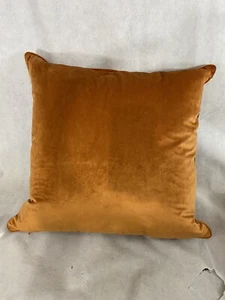 Almohada Callisto Home Rellena de Pato Grande Rico Cinabrio Terciopelo Naranja - Imagen 1 de 12