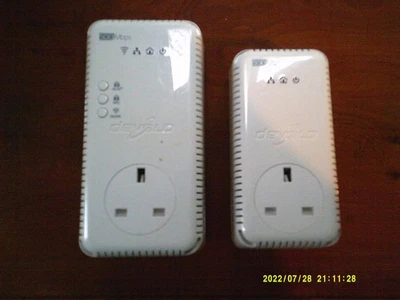 ZWEI INDIVIDUELLE DEVOLO dLAN 500 AV WIRELESS - Bild 1 von 2