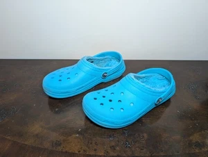 Crocs Junior/Kids Sz 4 Digital Aqua Classic Fleece Lined - Picture 1 of 10