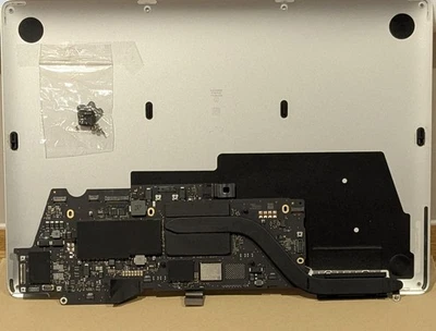 MacBook Pro A2338 M2 Logic Board + ID. 8GB 256GB. R1e READ - Image 1 of 4