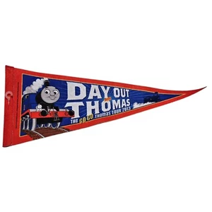 Thomas the Tank Engine & Friends and Day Out With Thomas Pennant Flag 2013 Rare - Bild 1 von 7