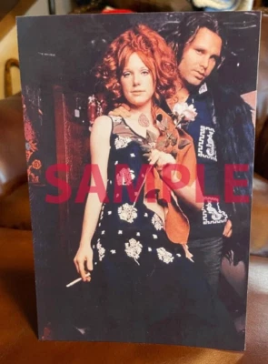 The Doors Jim Morrison y Pamela Courson Mesa Standee 10" Alto Foto 1 de 2