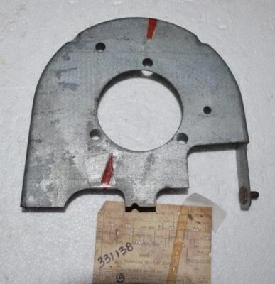 NOS 1972-1975 CHEVROLET VEGA VEGA GT COUPE UPPER TIMING BELT COVER 331138 READ - Image 1 of 3