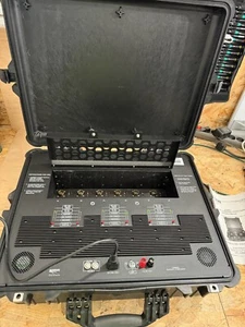 Cargador de batería Ultralife CH003, cargador de batería en Peli Case #1699 - Imagen 1 de 5