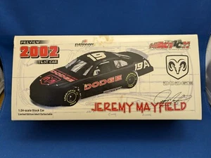 Action 2002 Dodge Test Car Dodge Intrepid R/T #19 Jeremy Mayfield 1:24 Die-Cast - Picture 1 of 3