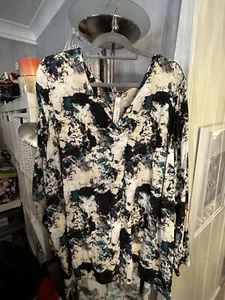 EVANS LADIES PRETTY BLOUSE TOP SIZE 22 - Picture 1 of 2