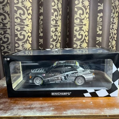 Minichamps 118 Mercedes-benz 190e 2.5-16 Evo 1 Diecast Model Car Collectors - Image 1 of 4