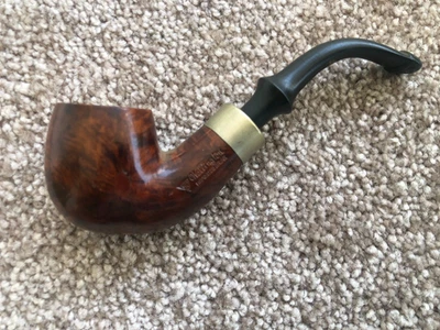 WDC WELLINGTON IMPORTED BRIAR BENT BILLIARD - Image 1 of 4