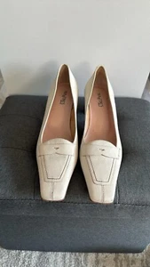 NEW WOMEN OFF WHITE ITALIAN HEELS - Picture 1 of 6
