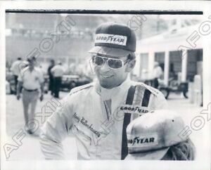 1975 Indianapolis 500 Speedway Driver Gary Bettenhausen Doing Well photo de presse