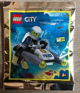 FIGURINE NEUF POLYBAG FOIL LEGO CITY LE POLICIER ET LE SCOOTER DES MERS  952208 - Picture 1 of 1