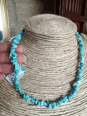 Collana cm 45 di TURCHESE  NATURALE a sassetti chiusura argento tibetano - Immagine 1 di 4