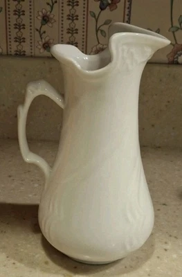 Jarra/crema I. Godinger & Co. cerámica blanca de 7" con mango usada en excelente estado Foto 1 de 4