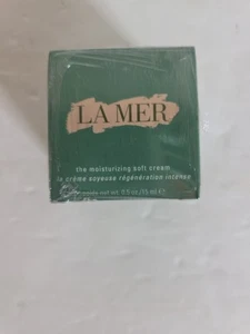 LA MER The Moisturizing Soft Cream, Travel Size 0.5 oz / 15 mL - Picture 1 of 4