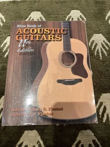 Blue Book of Acoustic Guitars (11th Ed) by Fjestad, S P Book - Bild 1 von 8