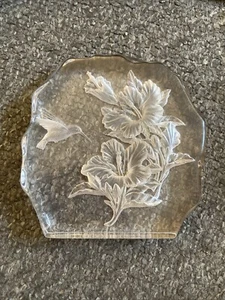 Bradford Exchange Morning's Light "Waking Beauty" Kolibri Floral klar - Bild 1 von 3
