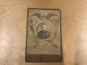 late 19th century cabinet card featuring portrait of US cavalry soldier - Picture 1 of 3