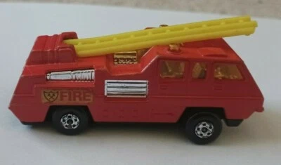 VIntage matchbox superfast no 22 blaze buster 1975 red lensey fire truck fun - Image 1 of 4