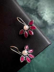Monalisa Stone Stud Earring - Picture 1 of 2