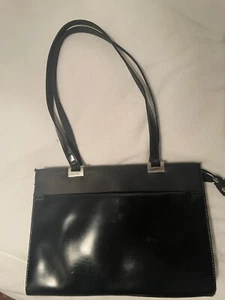 Ladies Black Shoulder Handbag With Zip - Picture 1 of 12