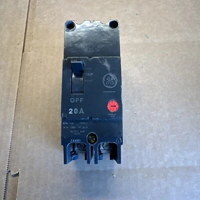 GE TEY220 2 Pole 20 Amp Circuit Breaker New Surplus - Image 1 of 3