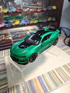 MOTORMAX 79351 2017 CHEVROLET CAMARO ZL1 1/24 DIECAST MODELLAUTO GRÜN - Bild 1 von 7