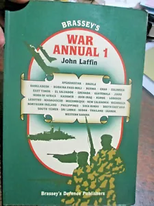 Brassey's War Annual 1 1985-1986 Scarce Book John Laffin military Author - Picture 1 of 5