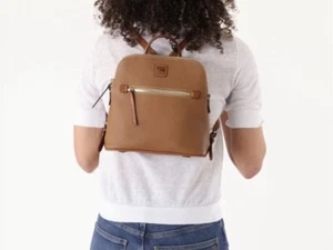 NWT $248 Dooney & Bourke Caramel Pebbled Grain Leather Medium Sized Backpack Bag - Picture 1 of 20