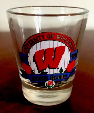 1999 University of Wisconsin Badgers Shot Glass NCAA Vtg Rose Bowl 1990’s 99’ Cover