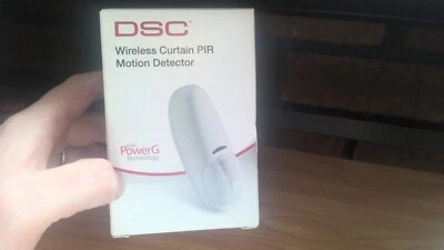 DSC PG9924 PowerG Wireless Curtain PIR Motion Detector 7290105406170 - NOS - Image 1 of 3