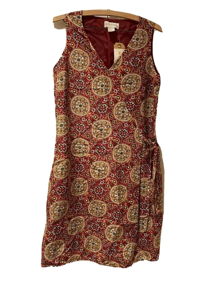 Etiquetas de vestido MERONA 100 % SEDA ROJA Foto 1 de 4