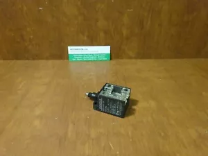 Siemens 3SE3020-1A - Picture 1 of 2