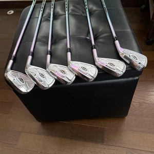 Srixon Forged Iron 6Piece Steel Shaft Golf Clubs - Picture 1 of 12