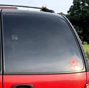 00–06 Chevy Tahoe Suburban Yukon Right Rear Barn Door Glass Window OEM Passenger - Picture 1 of 1