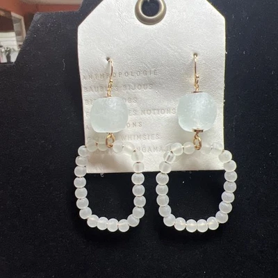 Pendientes colgantes Anthropologie cuentas esmeriladas nuevos con etiquetas Foto 1 de 4