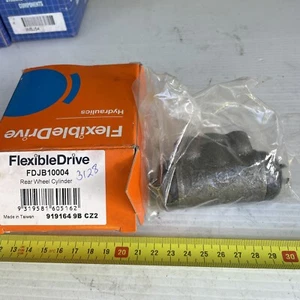 FDJB10004 FLEXIBLE DRIVE REAR BRAKE WHEEL CYLINDER Slave NOS - Picture 1 of 6