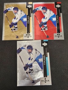 1997-98 UPPER DECK UD BLACK DIAMOND PASI PETRILAINEN#48 BASE RED GOLD 3 CARD LOT