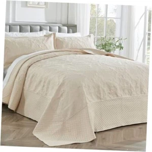 Oversized King Quilt - California King Oversized King - 120x120 Beige - Picture 1 of 7