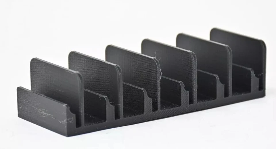 Soporte de tapa Rubbermaid Brilliance Foto 1 de 4