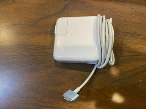 Genuine Apple 45W / 65W  MagSafe 2 Charger for MacBook Pro and Air - Picture 1 of 4