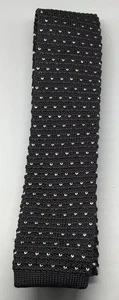 Cravatta collo punta quadrata maglia vintage nero bianco - Foto 1 di 5