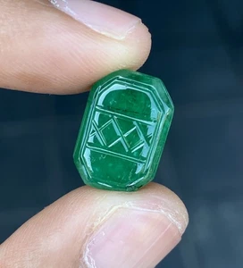Natürlicher kolumbianischer Smaragd Schnitzerei / Antike Smaragdschnitzerei 15,3X10,5MM - Bild 1 von 9