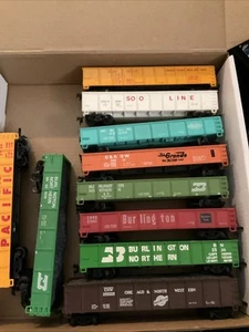 HO Scale Assorted Freight Car Lot Used Gondolas Gondola lot of 10 Lot#1 - Picture 1 of 17