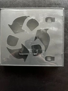 Empty Nintendo DS Case - Picture 1 of 2