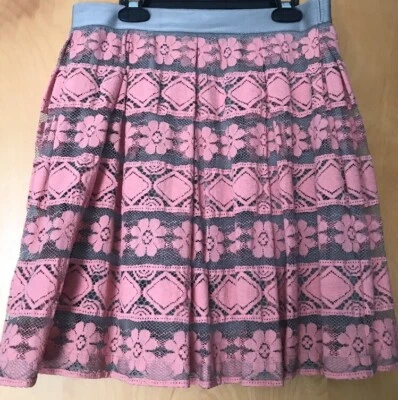 Studio M Lace Overlay Skirt Khaki/Peach Size XS  New - Image 1 of 4