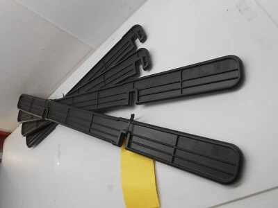 BMW X1 2012-15 juego de 4 particiones de carga de maletero OEM 51472991339 / 2991339 CB0065 Foto 1 de 4